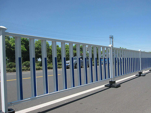 道路鋅鋼護欄