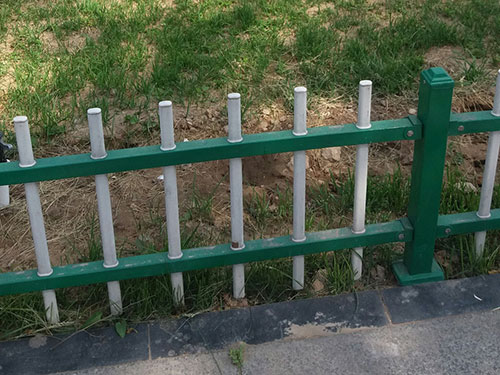 草坪鋅鋼護欄