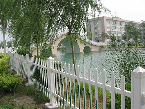 pvc園林護(hù)欄 pvc園林護(hù)欄