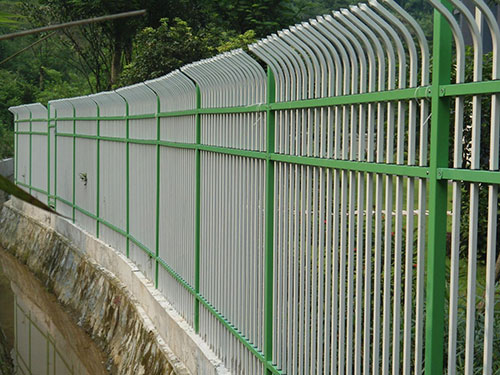 鋅鋼護欄(現貨)圖片2 鋅鋼護欄(現貨)圖片2