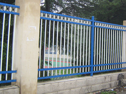 鋅鋼護欄(現貨)圖片4 鋅鋼護欄(現貨)圖片4