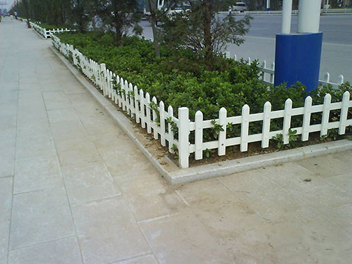 PVC花壇護(hù)欄 PVC花壇護(hù)欄