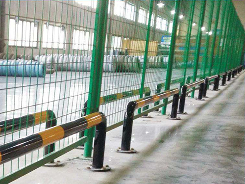 車間防撞護欄圖片3 車間防撞護欄圖片3