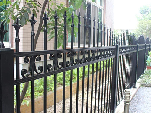 小區(qū)鐵藝柵欄圖片4 小區(qū)鐵藝柵欄圖片4